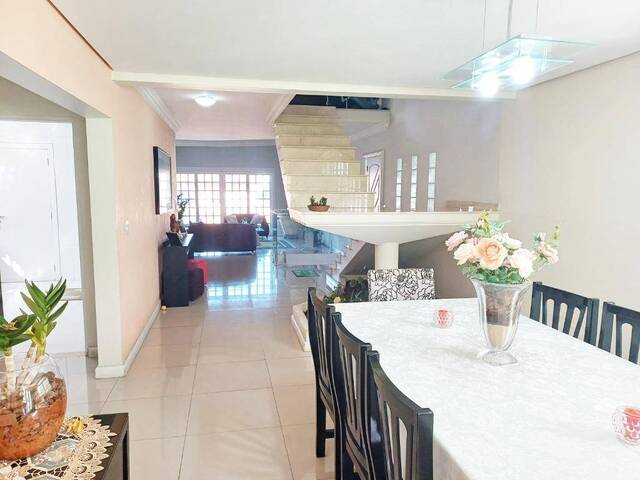 Casa em condomínio para Venda em Cotia - 4