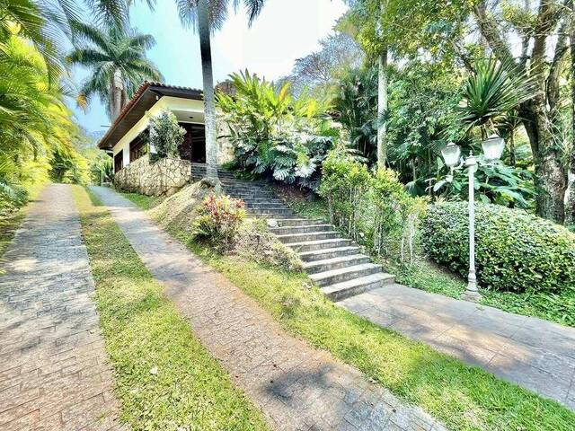 Venda em Granja Viana - Cotia