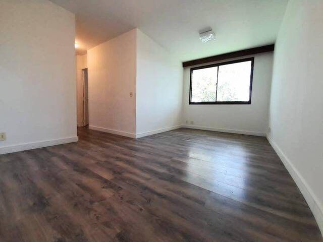 Apartamento para Venda em Cotia - 4